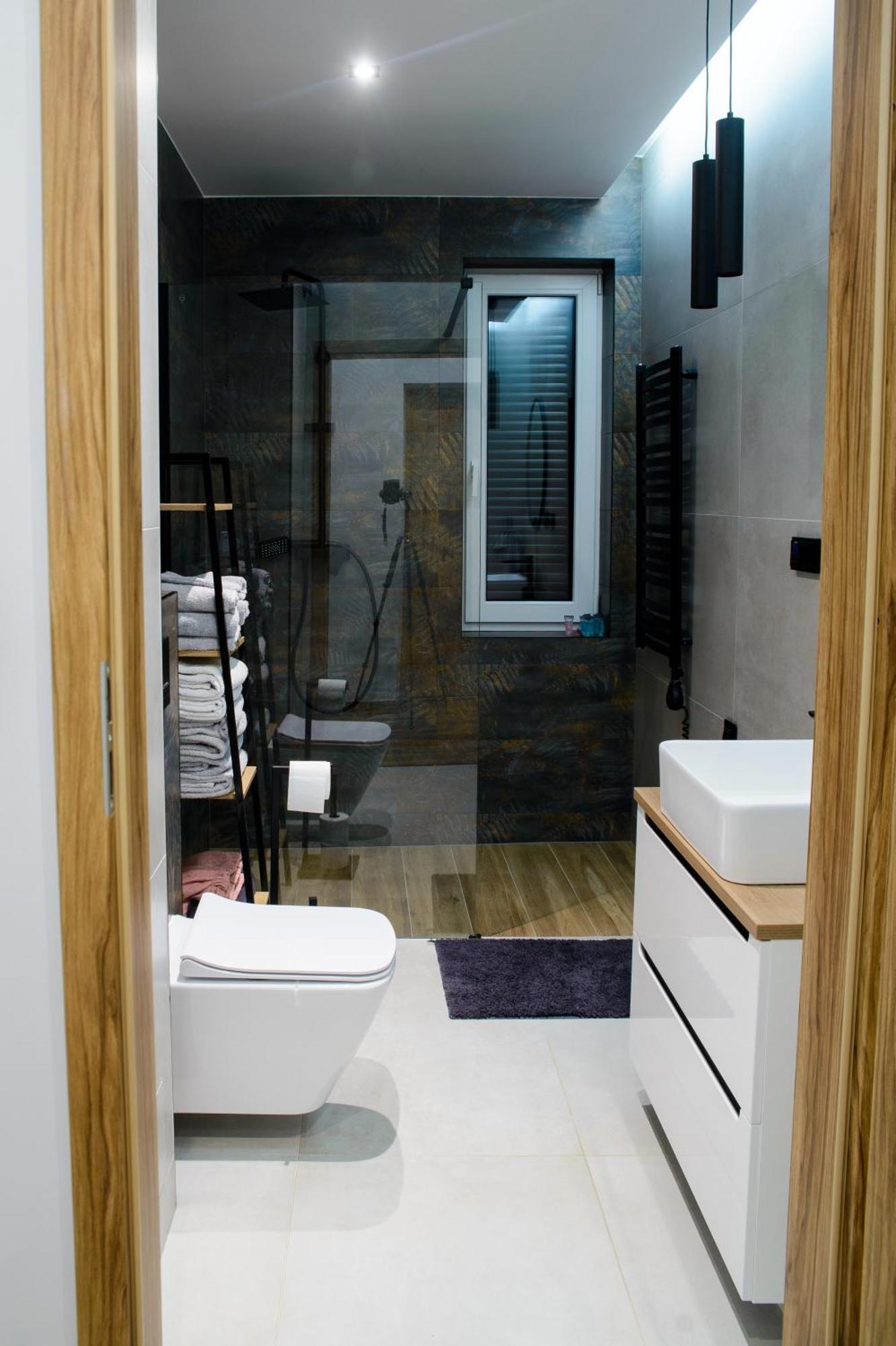 מוז'ינה Apartamenty Trio מראה חיצוני תמונה