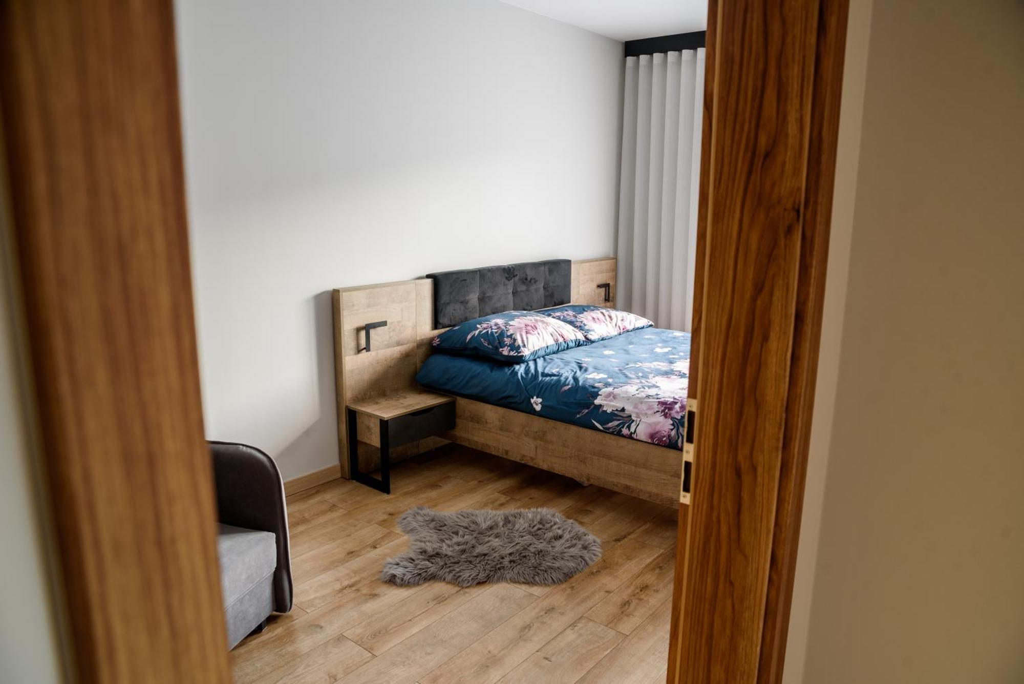 מוז'ינה Apartamenty Trio מראה חיצוני תמונה