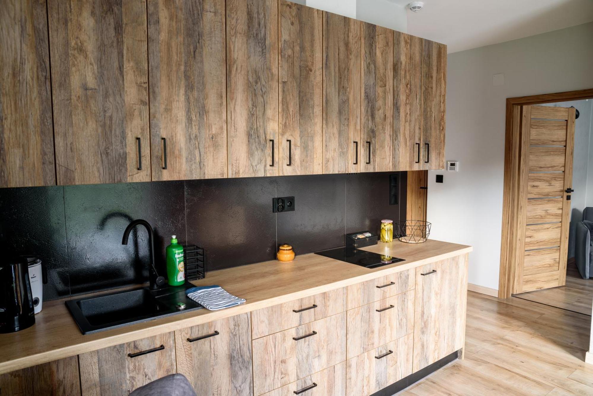 מוז'ינה Apartamenty Trio מראה חיצוני תמונה